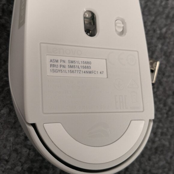 Lenovo 300 Wireless Compact Mouse (Arctic Grey) with battery - Picture 5 of 7